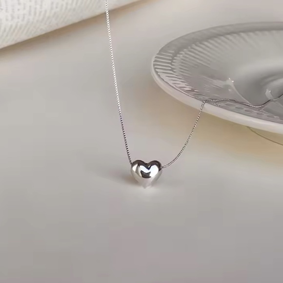 ◾️925 Sterling Silver Heart Pendant Necklace - Picture 3 of 11